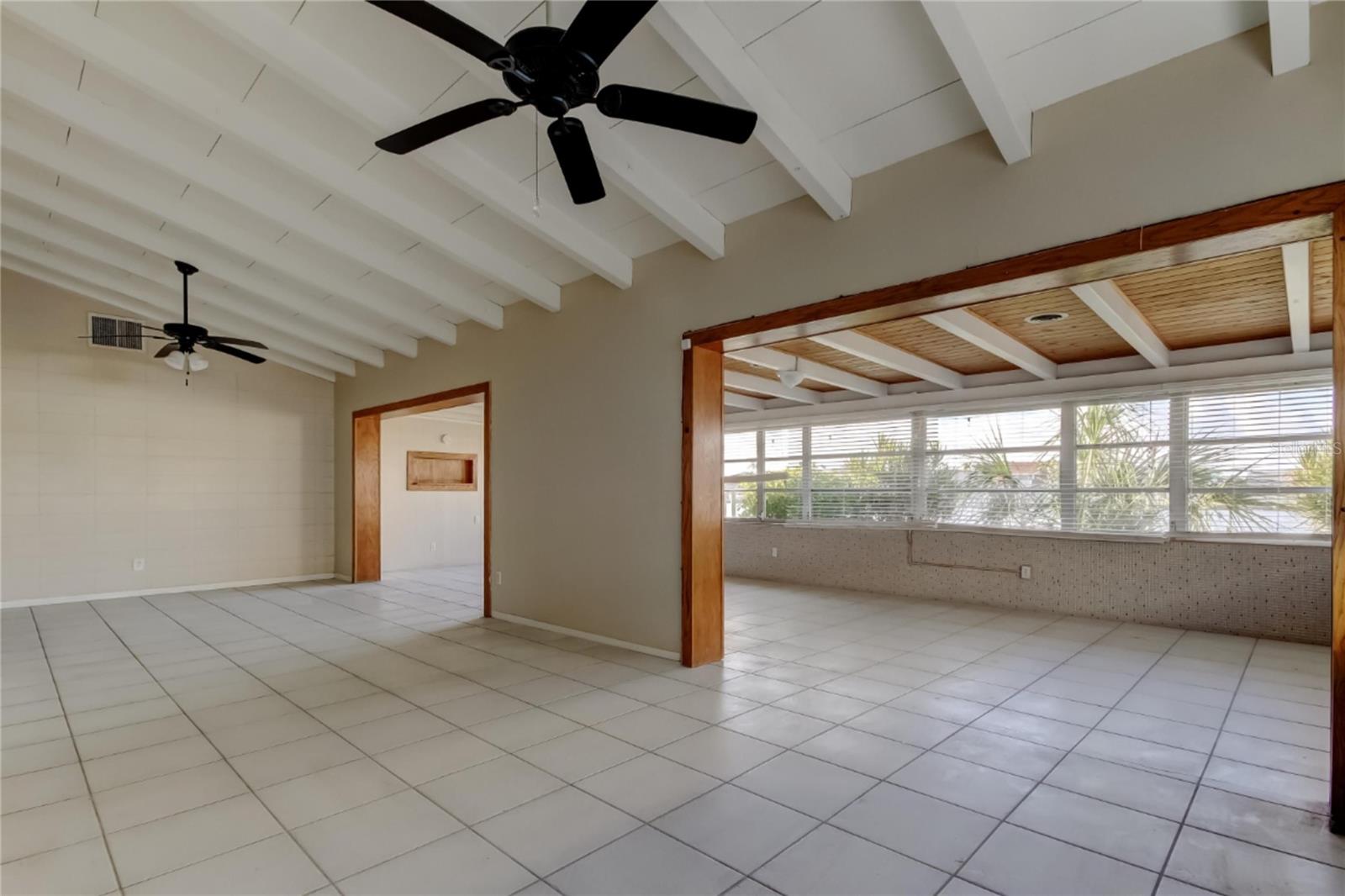 Image 19 of 27 For 307 173rd Avenue E