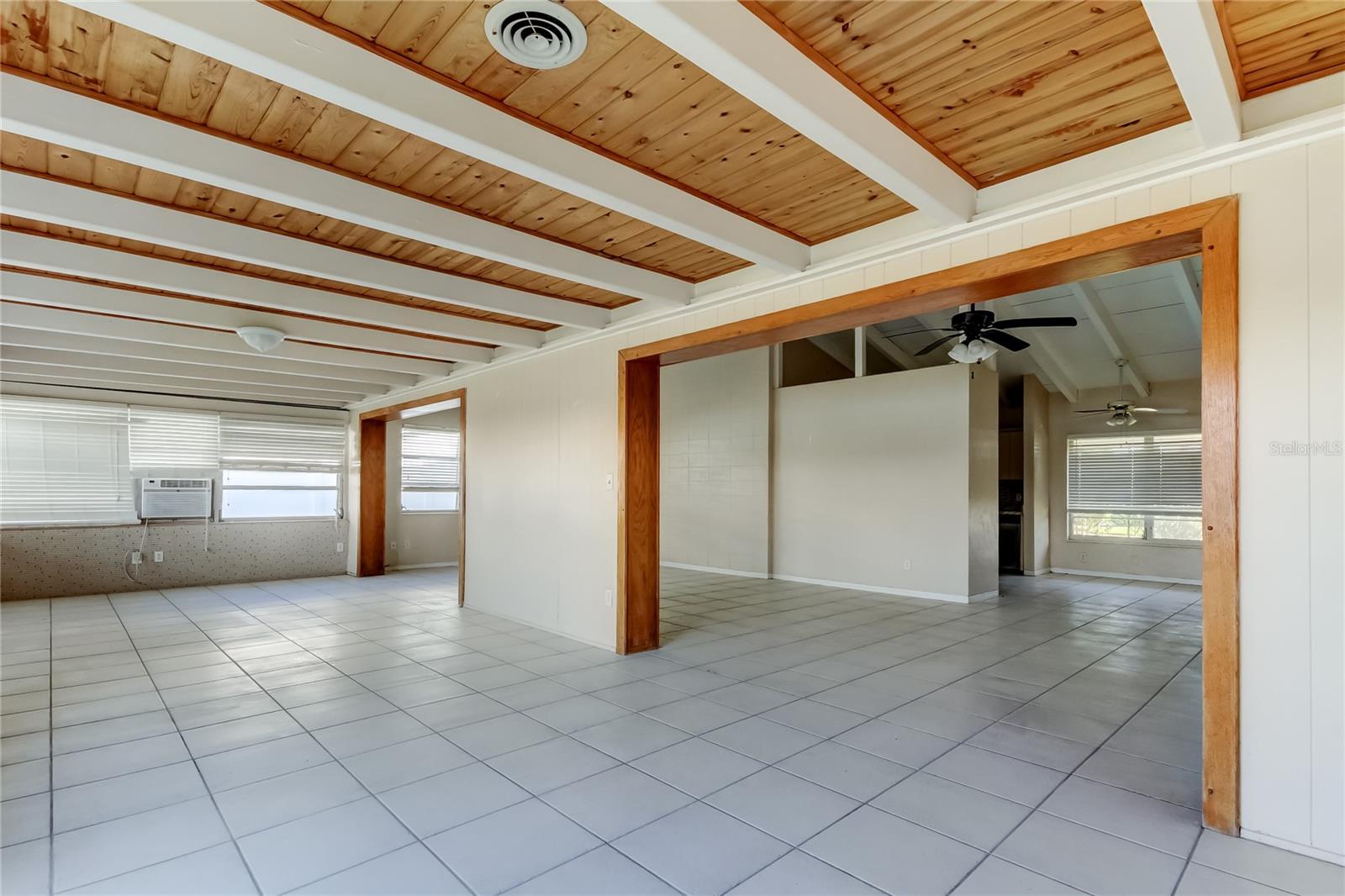 Image 21 of 27 For 307 173rd Avenue E