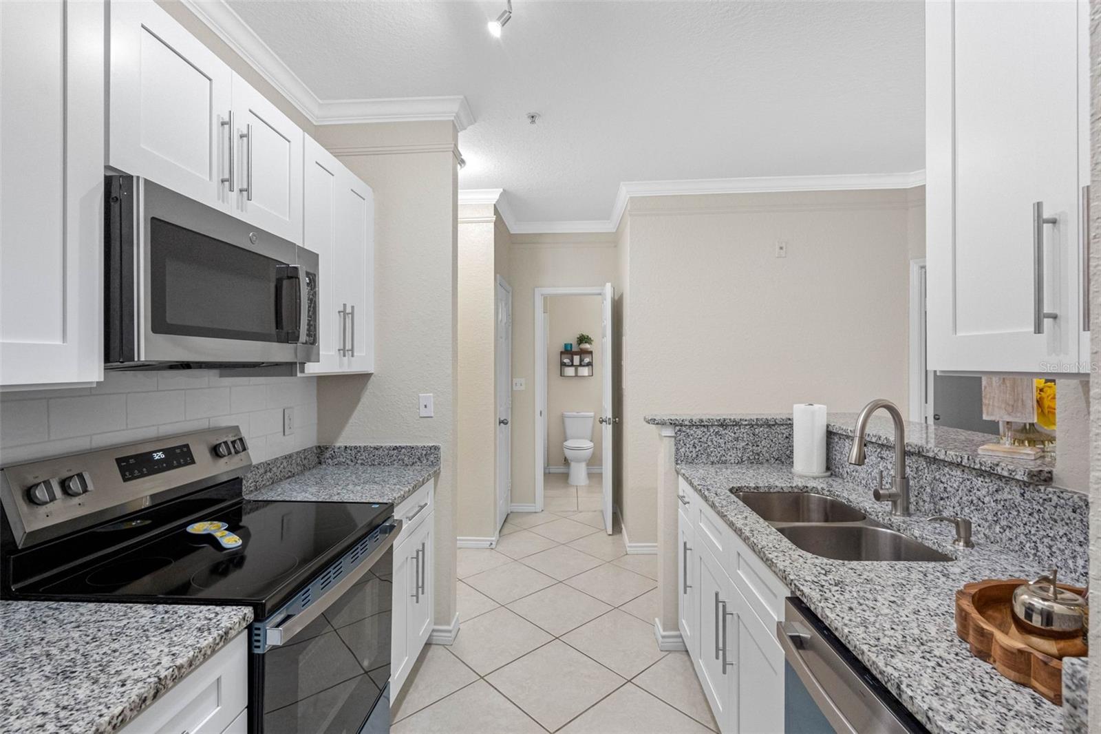 Image 79 of 99 For 4323 Bayside Village Drive 202