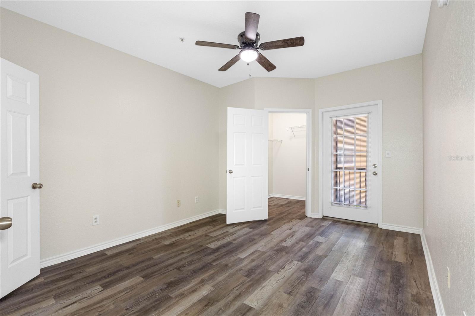 Image 82 of 99 For 4323 Bayside Village Drive 202