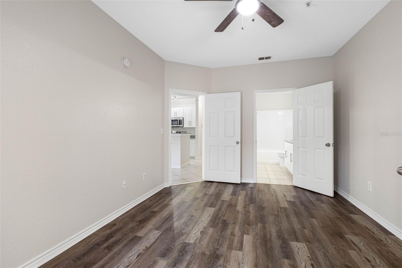 Image 84 of 99 For 4323 Bayside Village Drive 202
