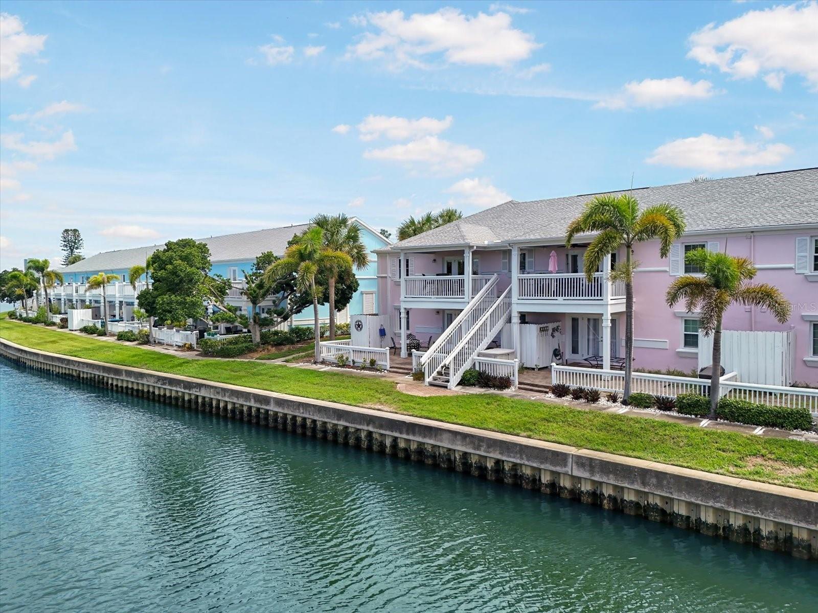 Image 19 of 25 For 3873 Pompano Drive Se D