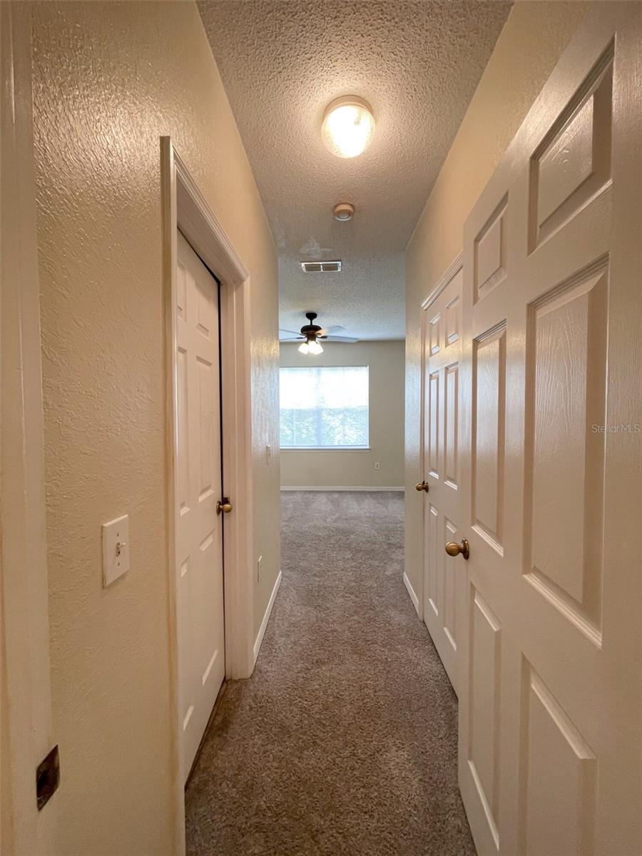 Image 13 of 31 For 18001 Richmond Place Drive 820
