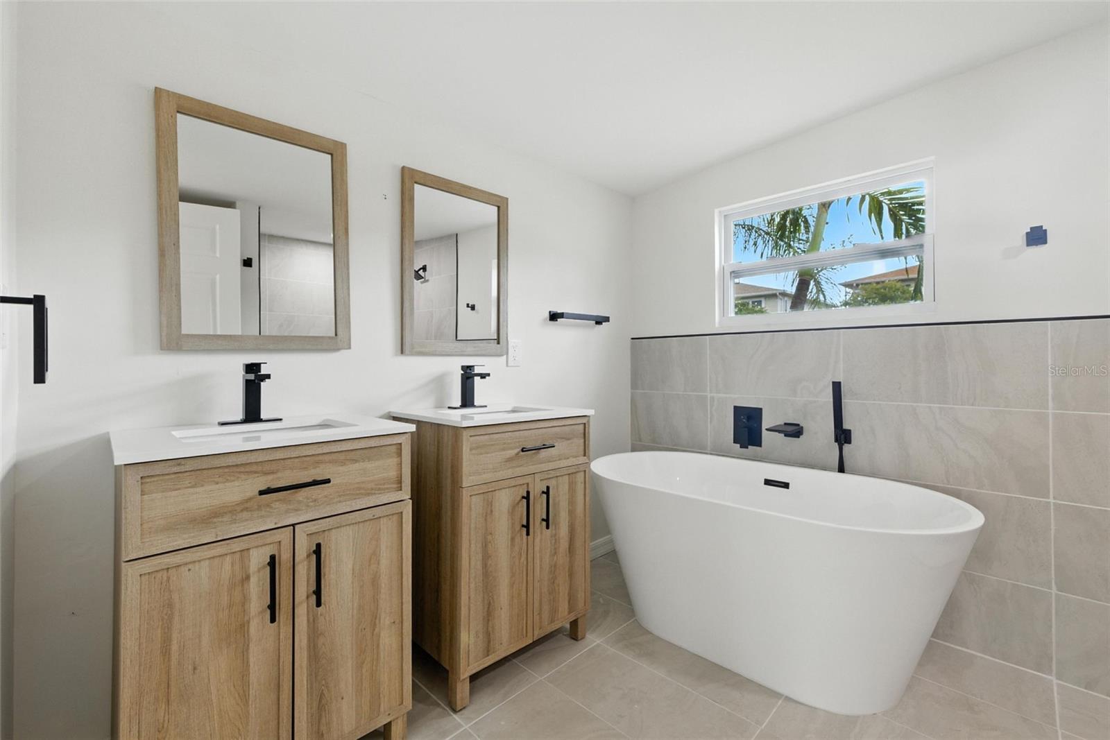 Image 22 of 28 For 10774 63rd Avenue