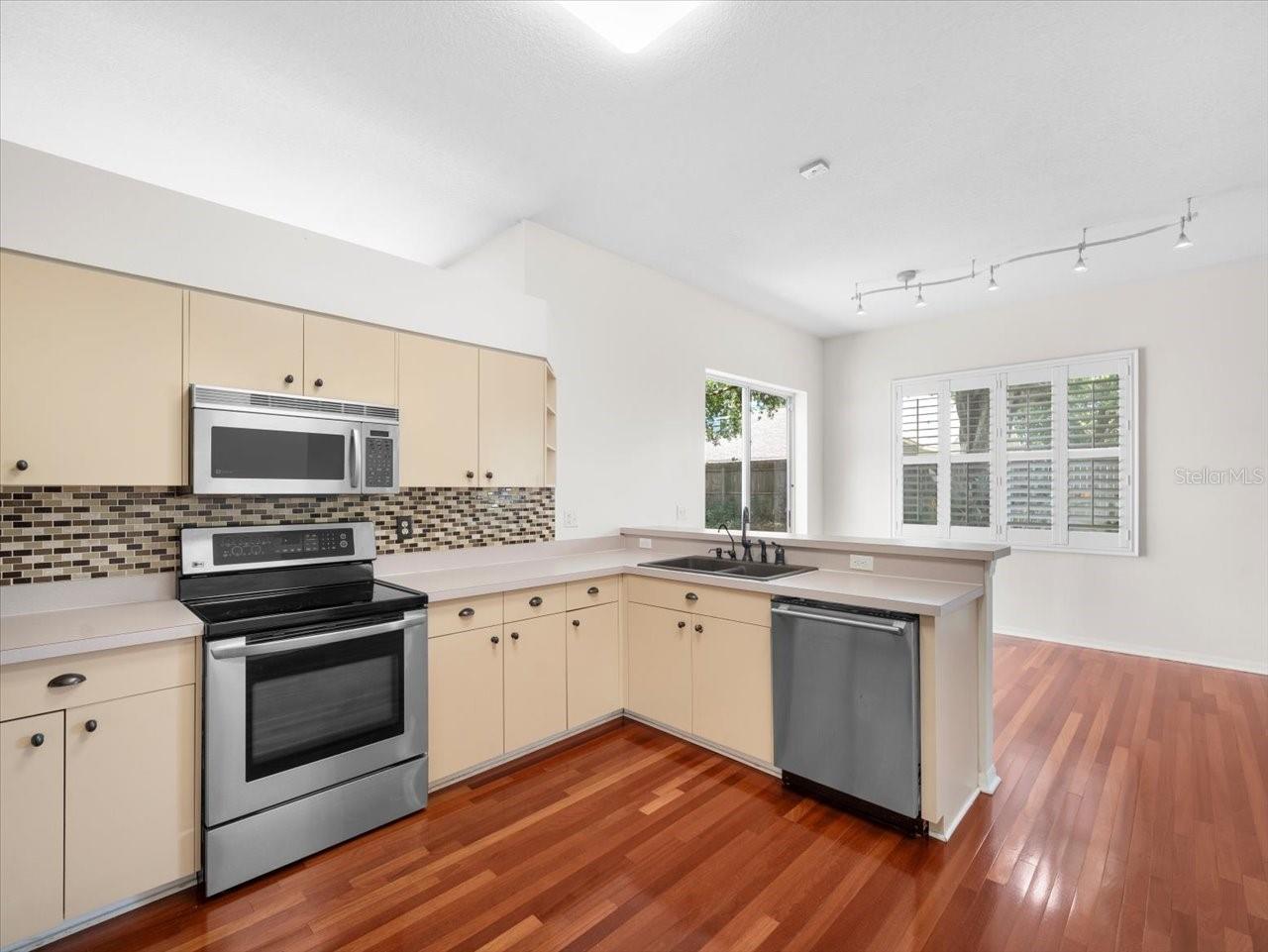 Image 4 of 26 For 19809 Wyndham Lakes Drive