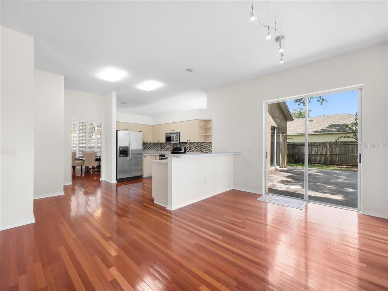 Image 7 of 26 For 19809 Wyndham Lakes Drive