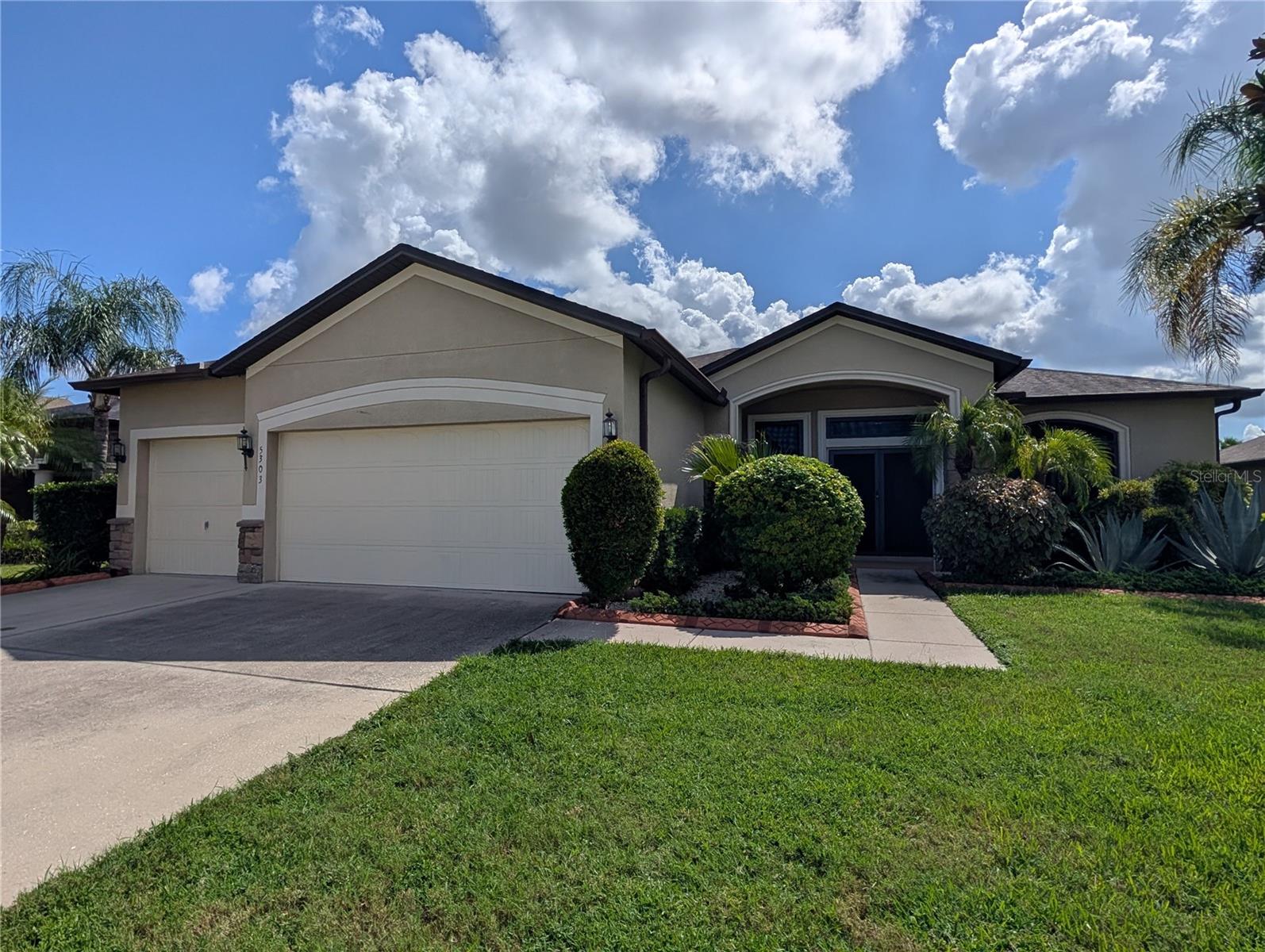 Details for 5303 Moon Shell Drive, APOLLO BEACH, FL 33572
