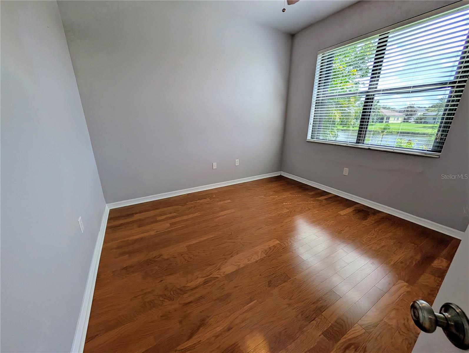 Image 14 of 29 For 5303 Moon Shell Drive