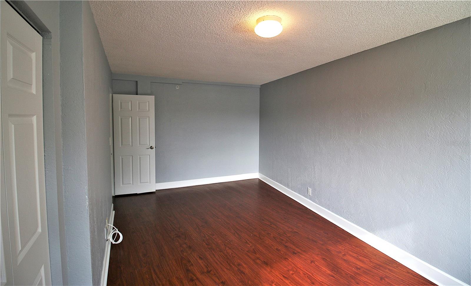 Image 11 of 28 For 3315 58th Avenue S 204