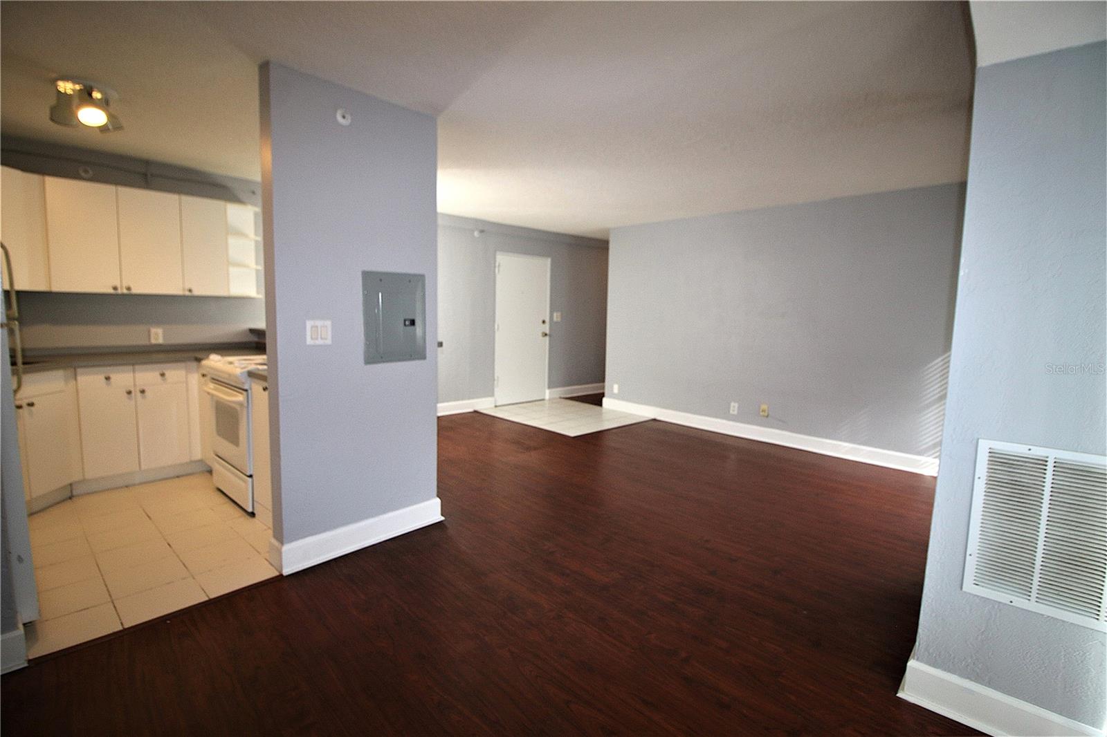 Image 6 of 28 For 3315 58th Avenue S 204