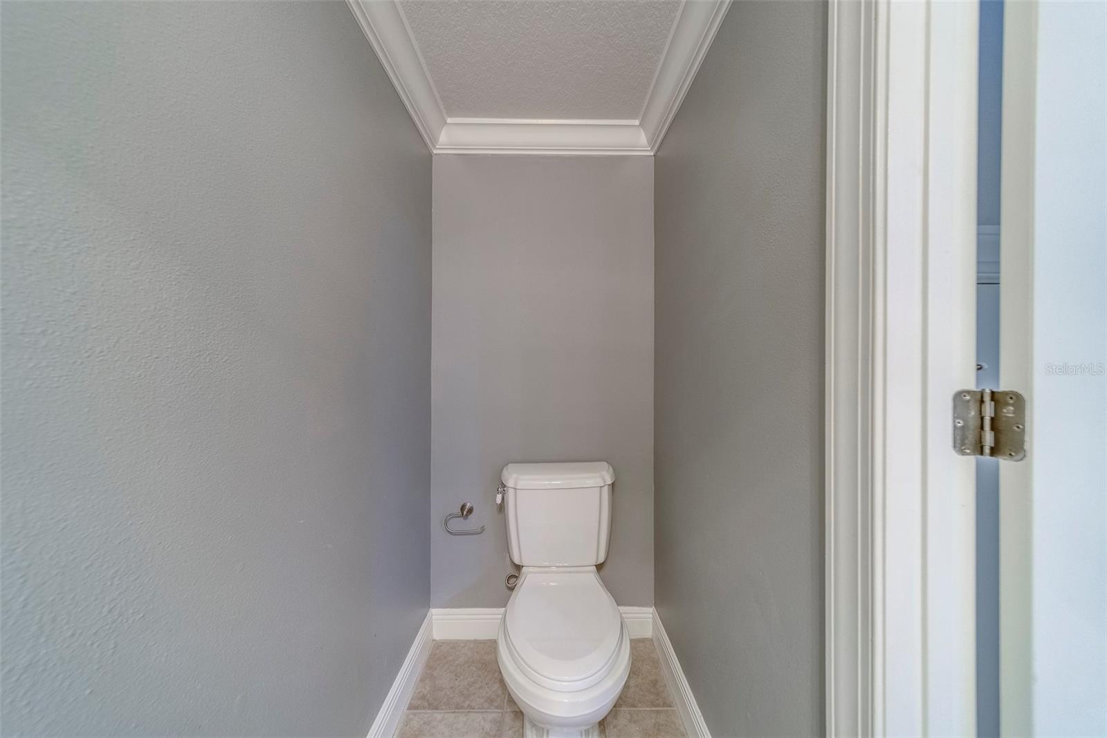 Image 18 of 67 For 270 Valencia Circle