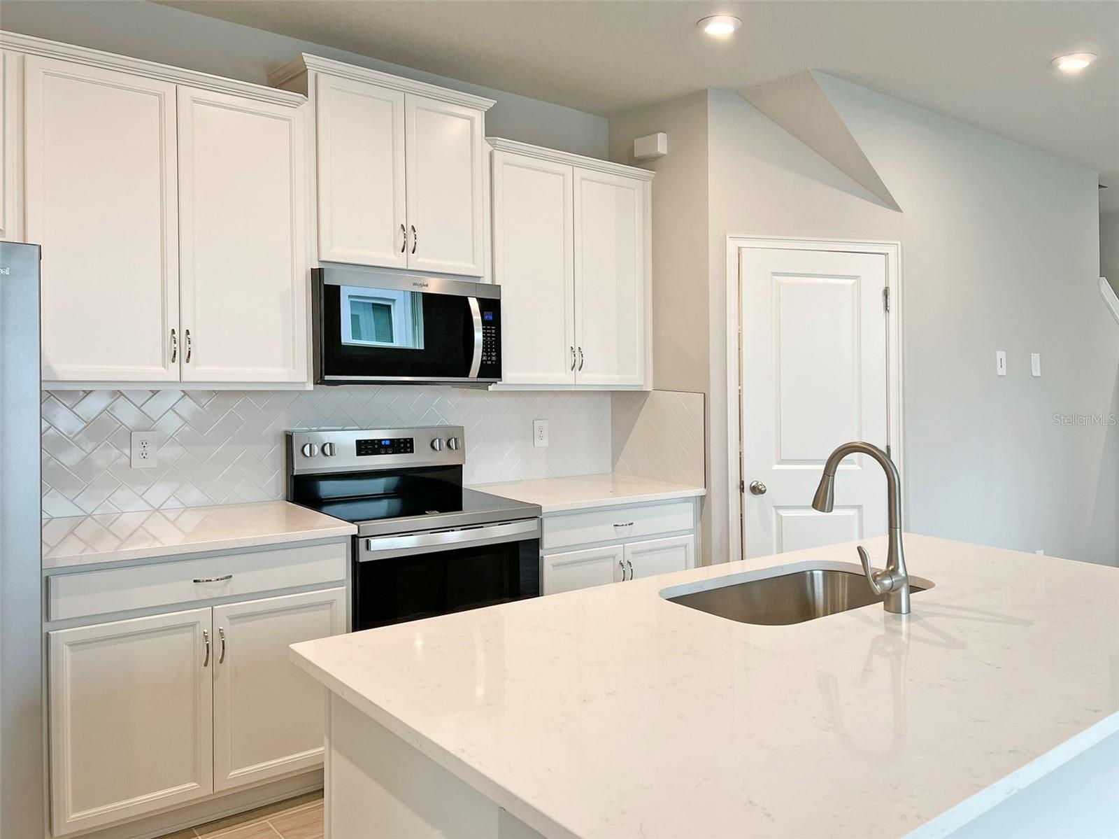 Image 3 of 34 For 1130 Creek Valley Court
