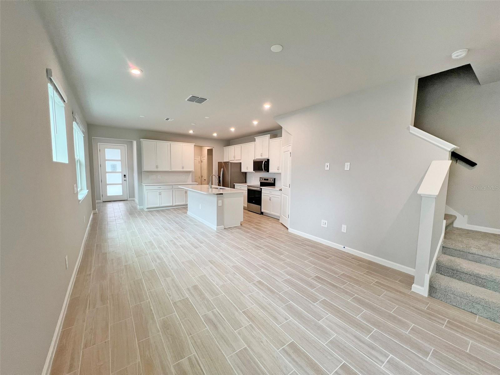 Image 4 of 34 For 1130 Creek Valley Court