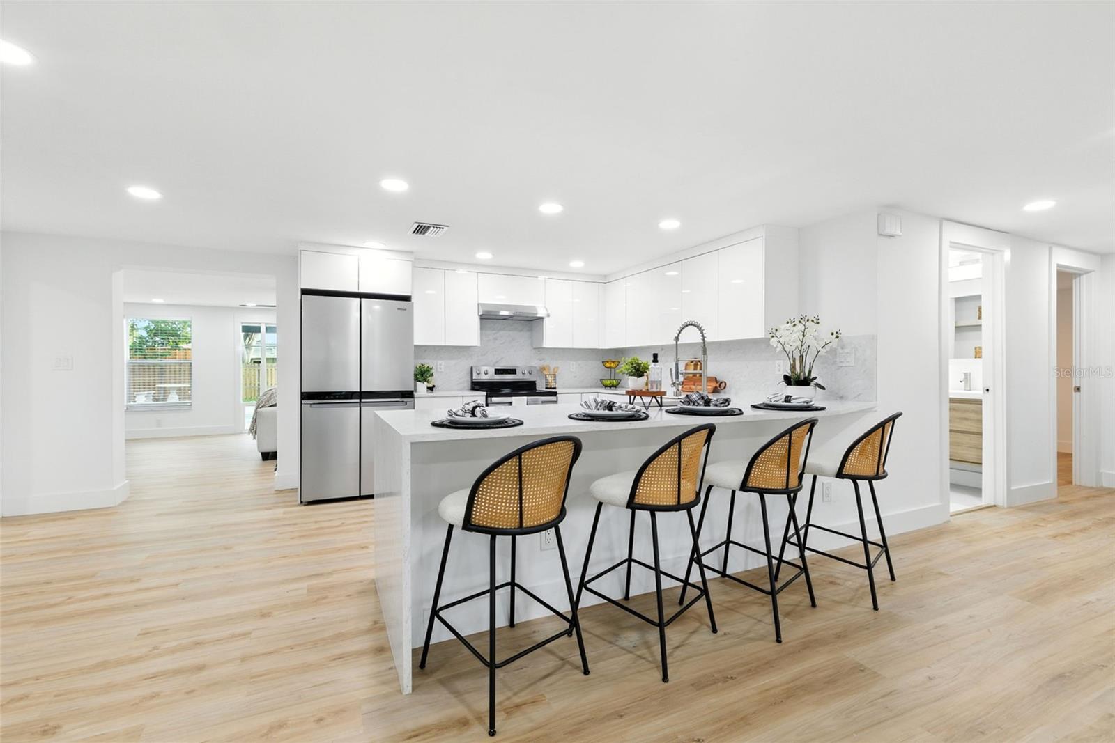 Image 12 of 51 For 5321 13th Avenue Drive W