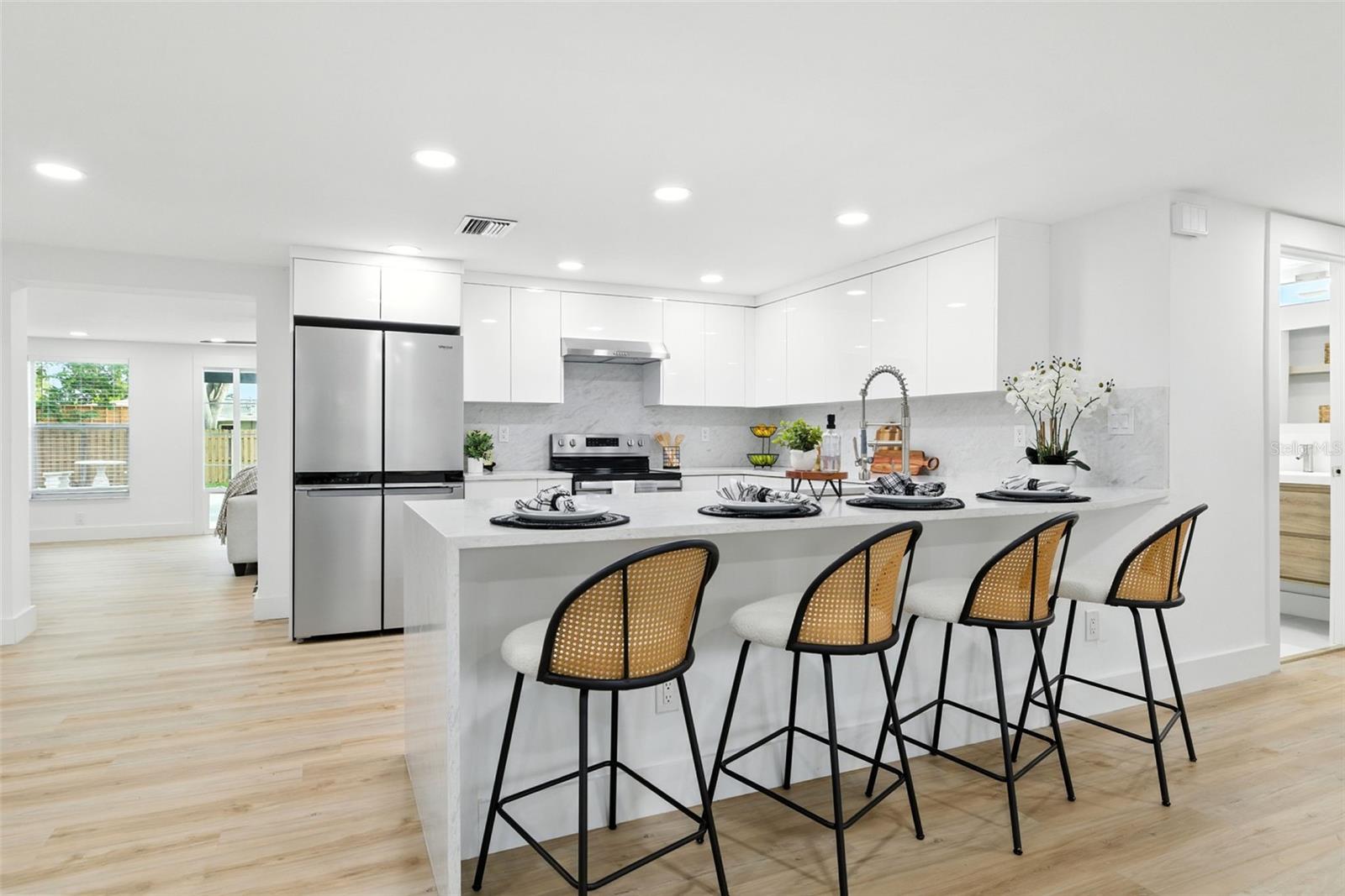 Image 13 of 51 For 5321 13th Avenue Drive W