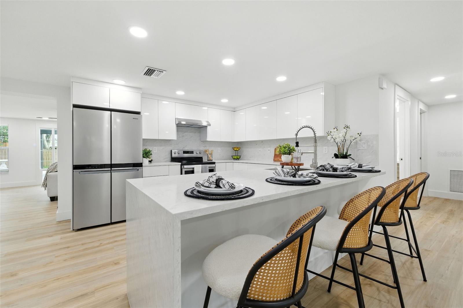 Image 14 of 51 For 5321 13th Avenue Drive W