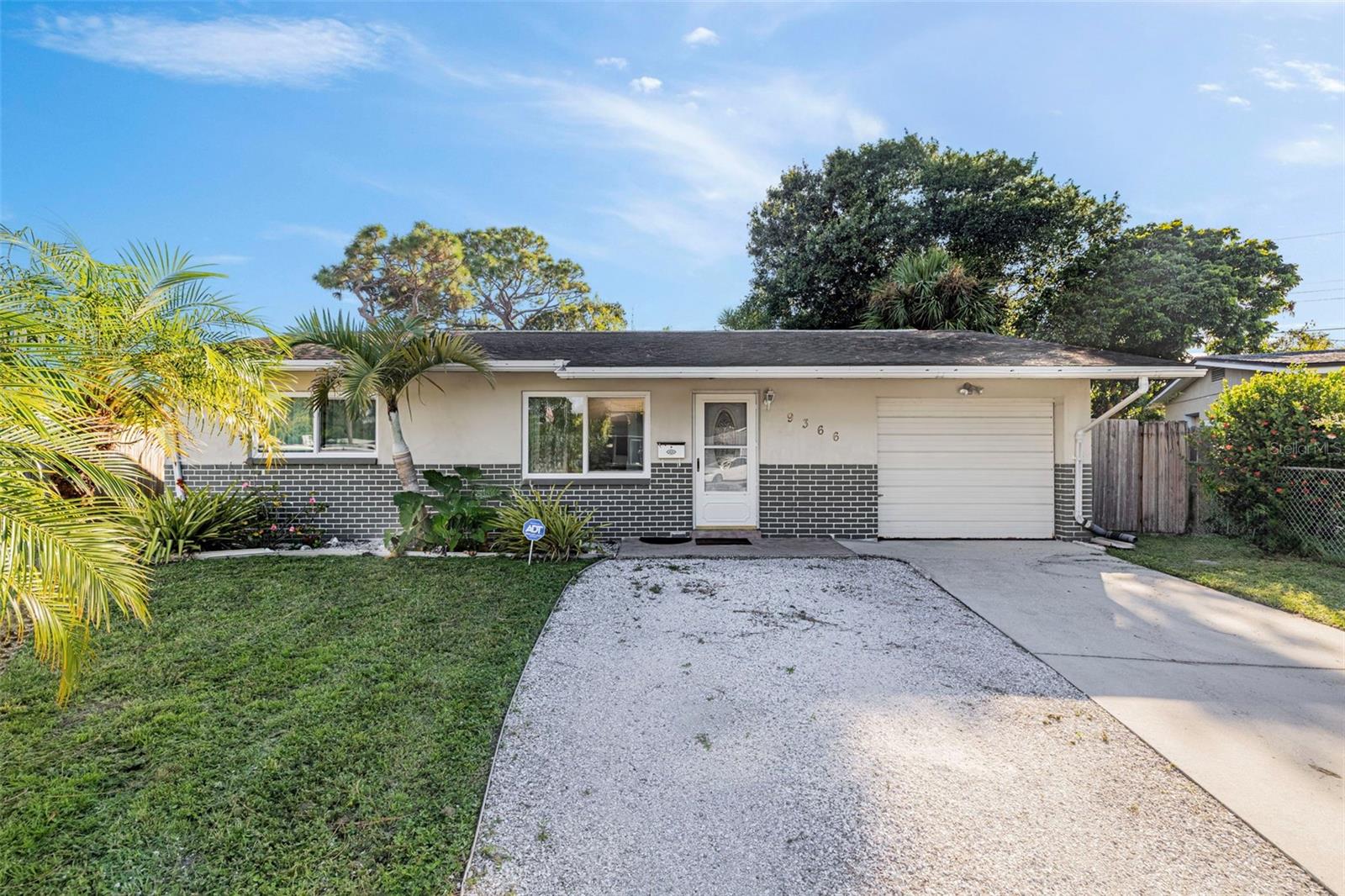 Details for 9366 52nd Way, PINELLAS PARK, FL 33782
