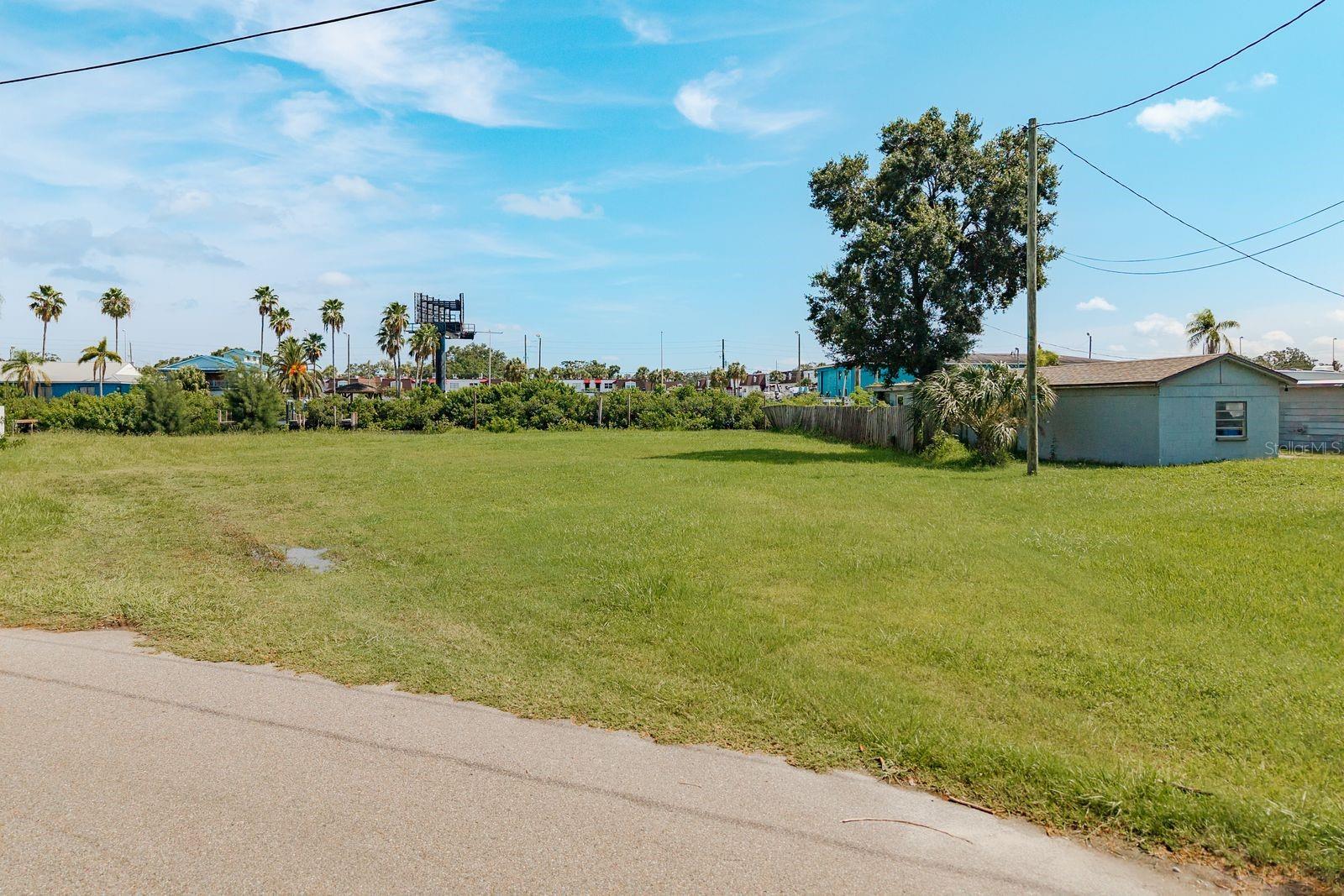 Image 6 of 18 For 8933 Rocky Creek Drive