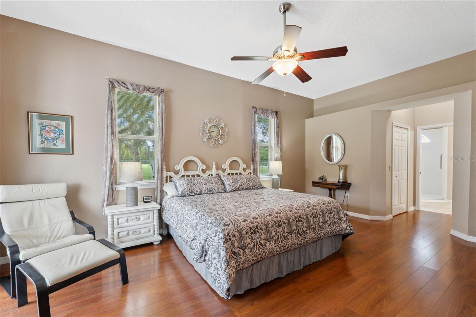 Listing photo id 17 for 18508 Floralton Drive