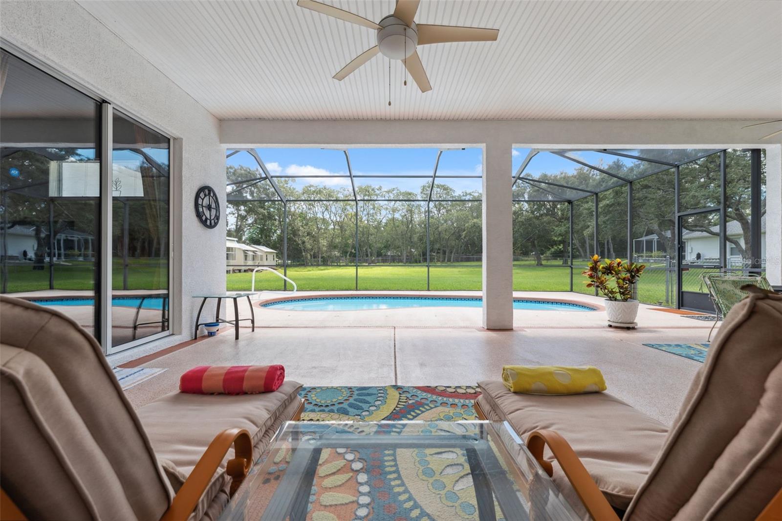 Listing photo id 31 for 18508 Floralton Drive