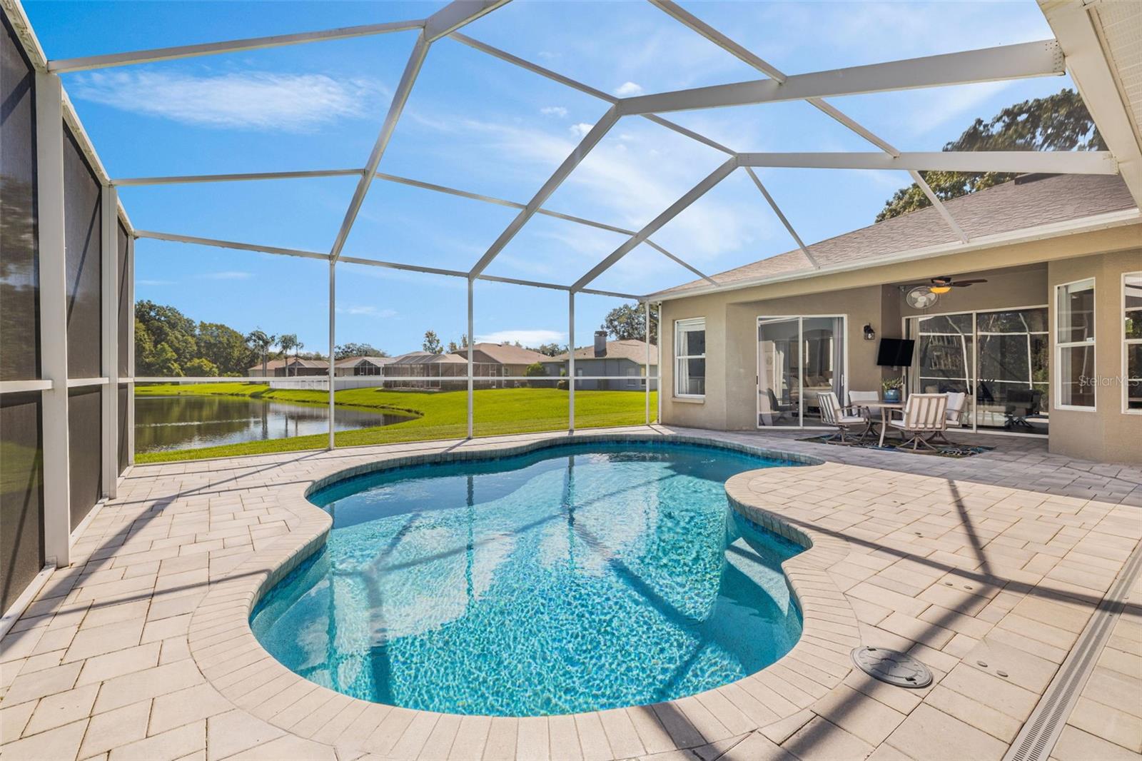 Image 41 of 49 For 25053 Winslow Way