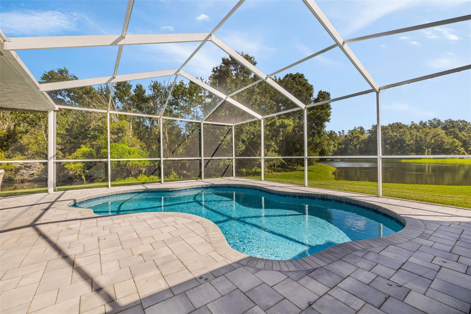Image 42 of 49 For 25053 Winslow Way
