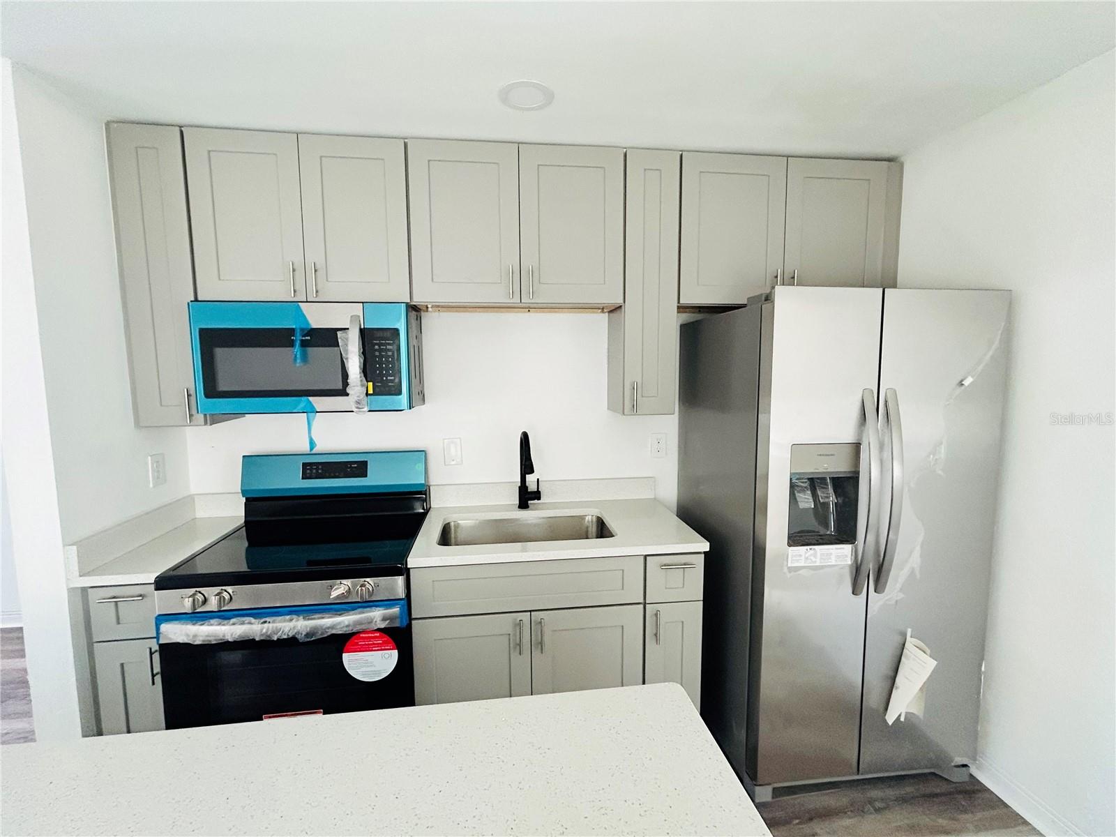 Image 4 of 11 For 2506 Auburn Street S