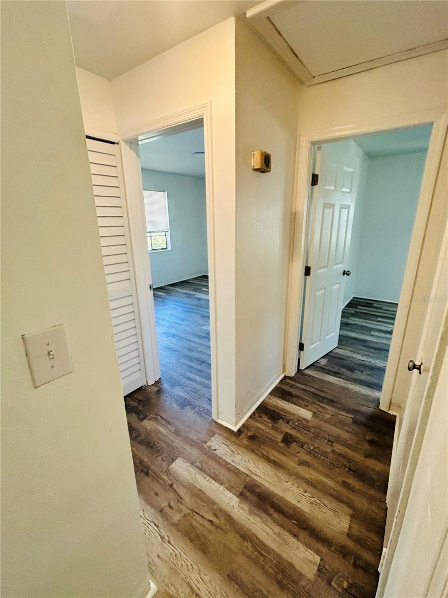 Image 7 of 11 For 2506 Auburn Street S