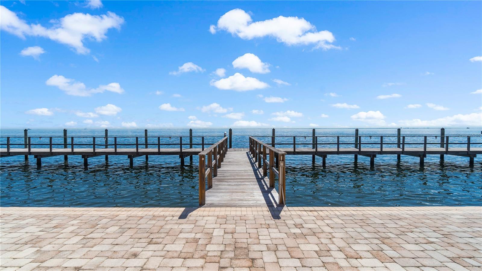 Image 33 of 51 For 4974 Coquina Key Drive Se