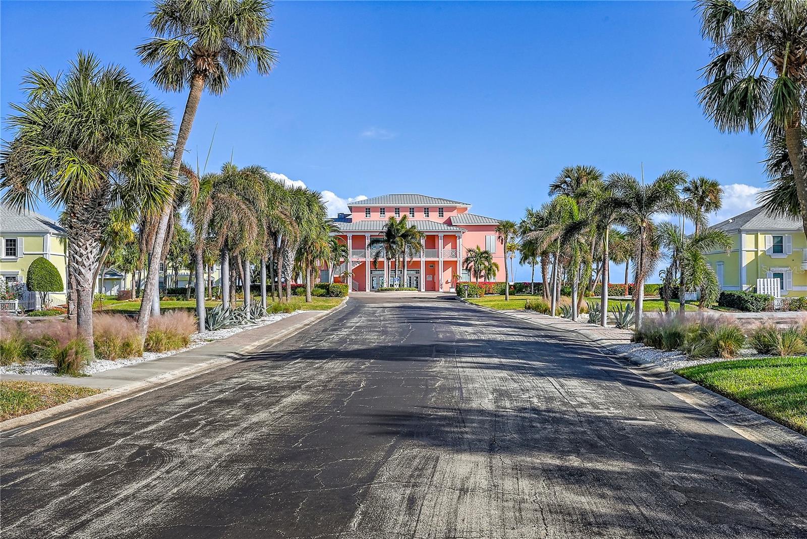 Image 35 of 51 For 4974 Coquina Key Drive Se