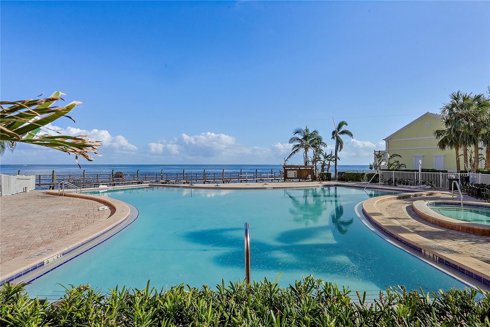 Image 38 of 51 For 4974 Coquina Key Drive Se