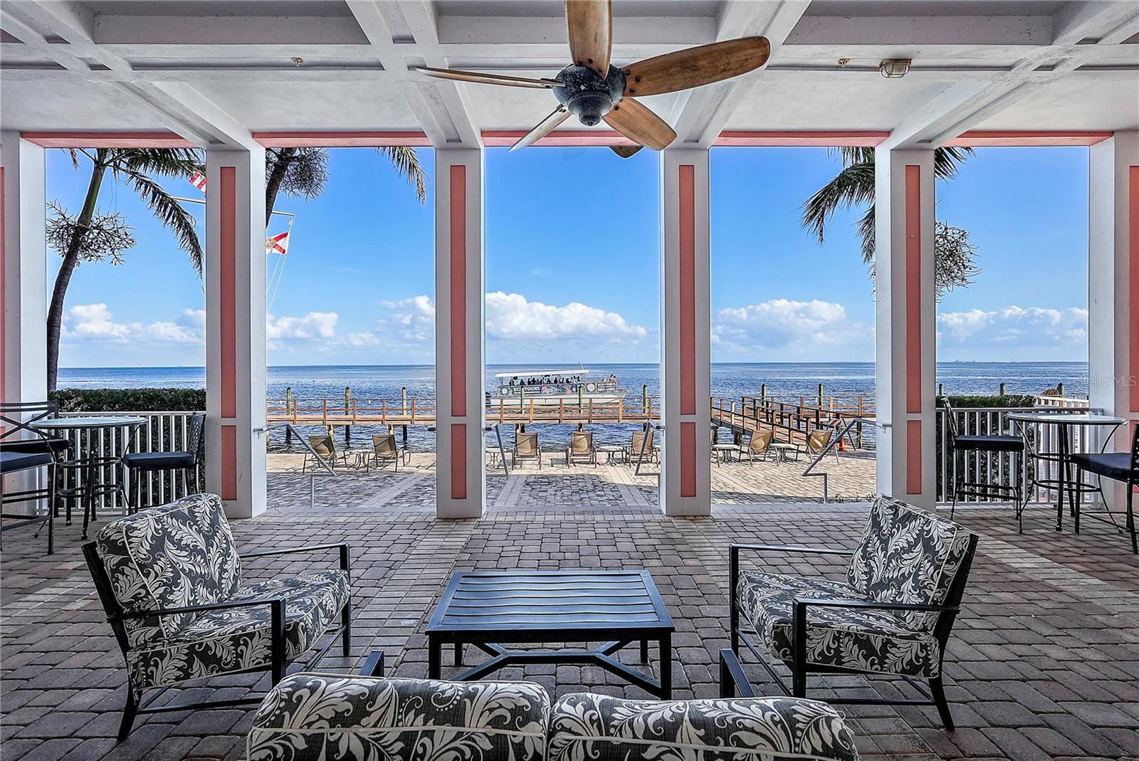 Image 42 of 51 For 4974 Coquina Key Drive Se