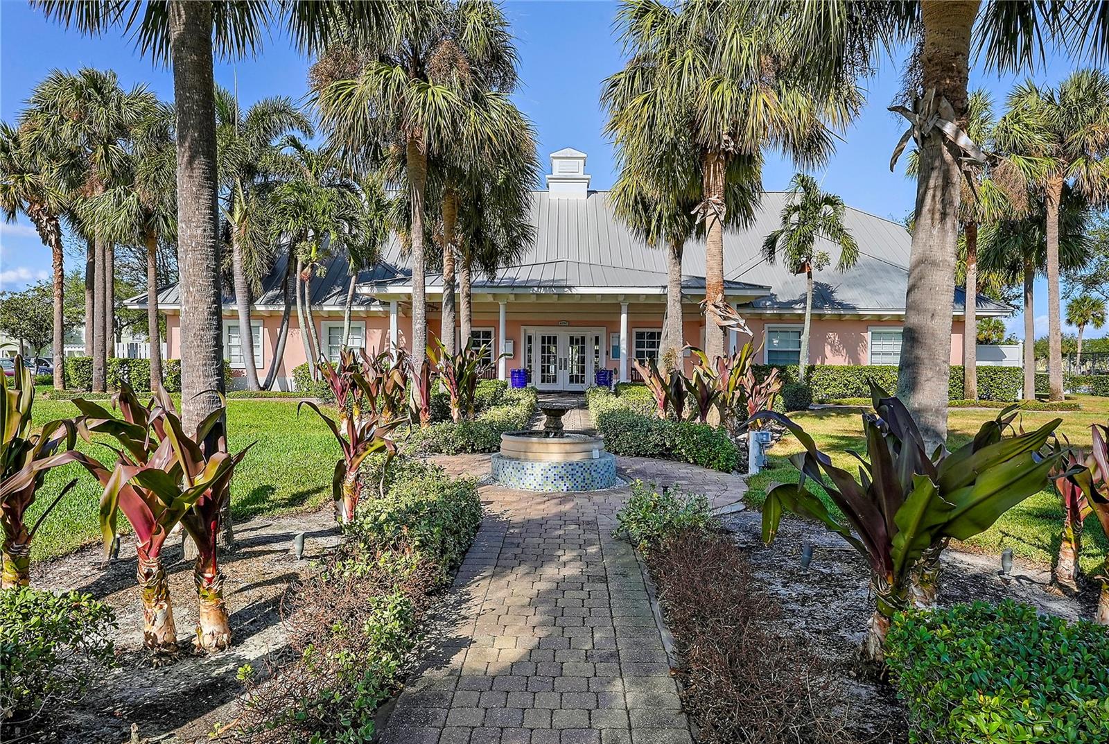 Image 49 of 51 For 4974 Coquina Key Drive Se