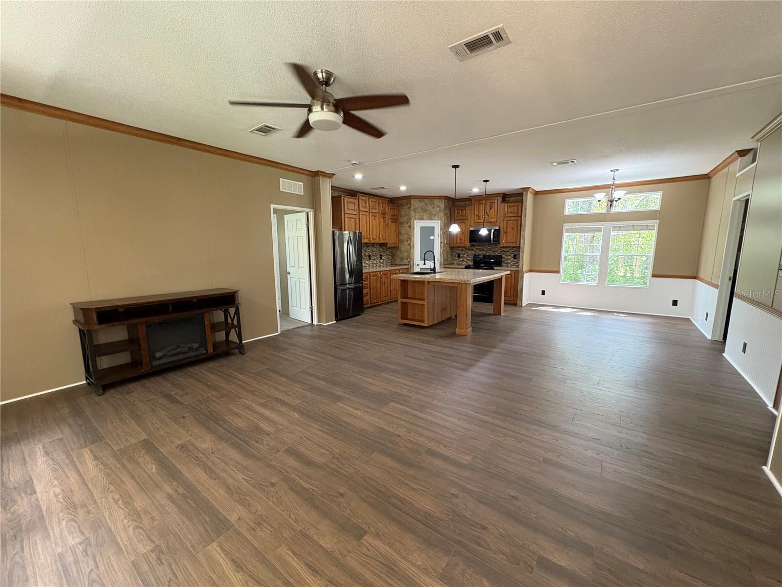 Image 8 of 28 For 33284 Rowntree Drive