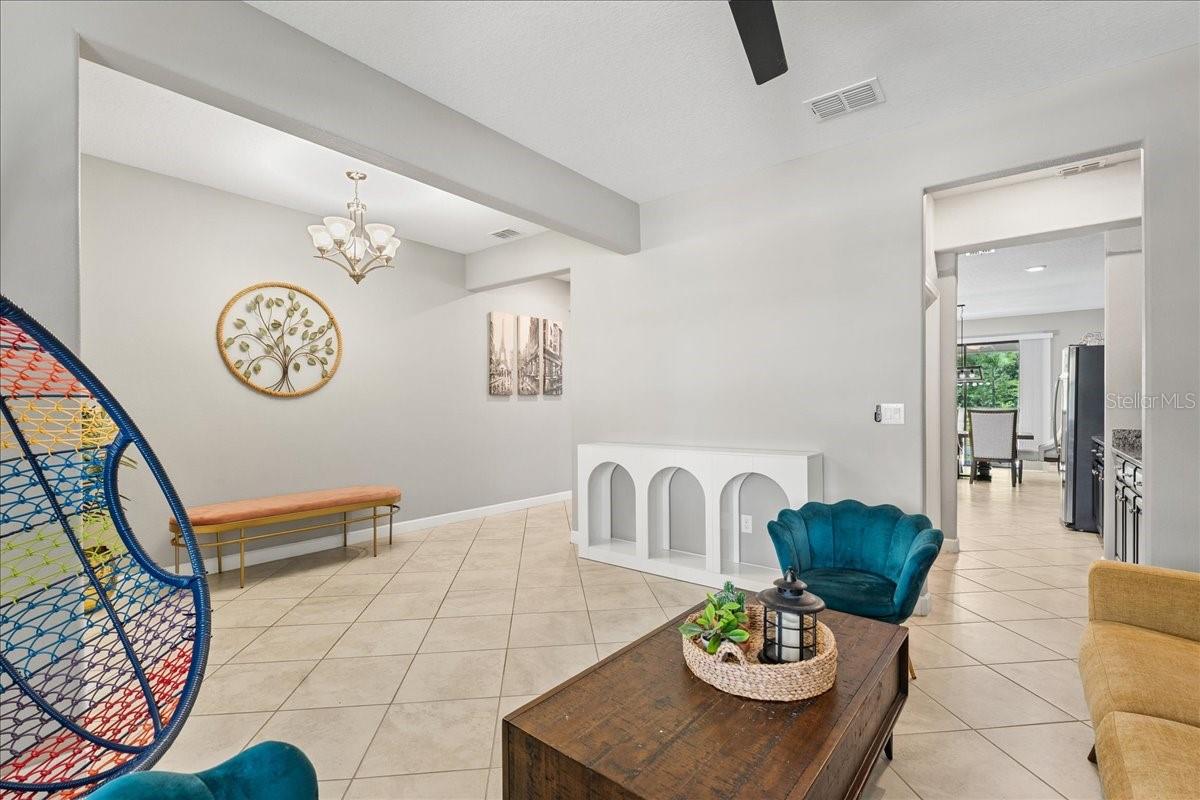 Image 11 of 75 For 4080 Shrewbury Place