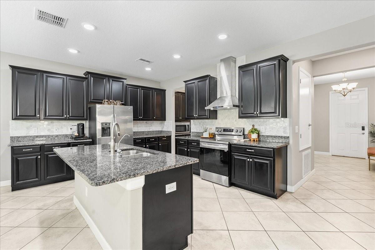 Image 14 of 75 For 4080 Shrewbury Place