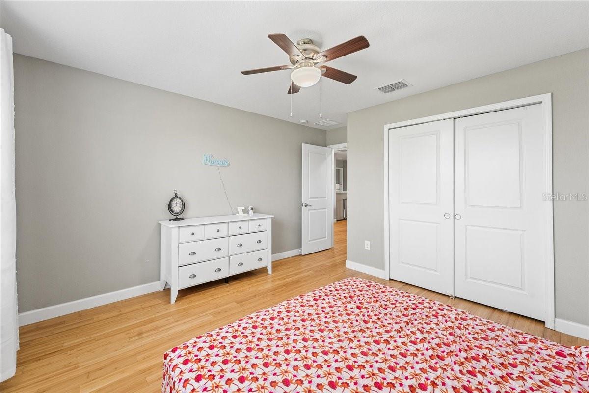 Image 33 of 75 For 4080 Shrewbury Place