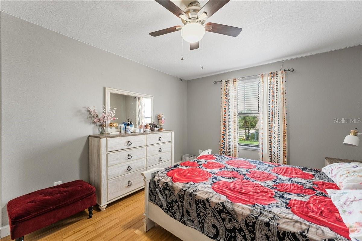 Image 36 of 75 For 4080 Shrewbury Place