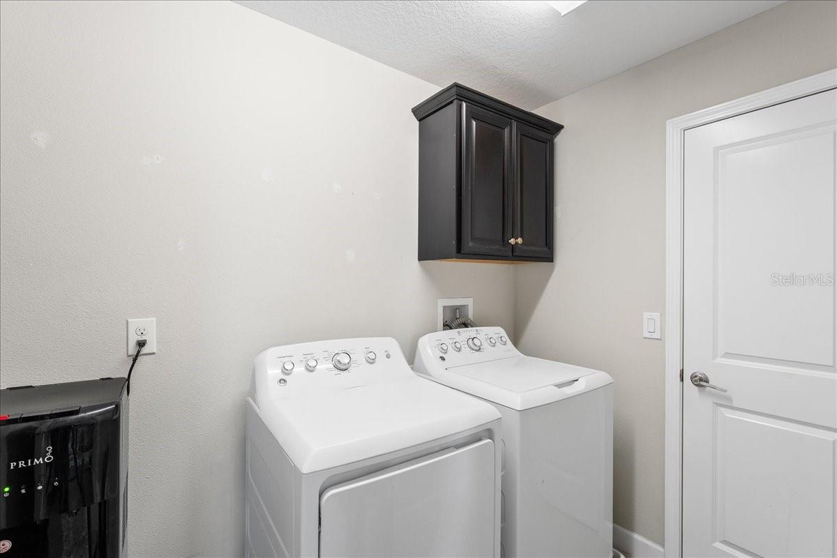 Image 49 of 75 For 4080 Shrewbury Place