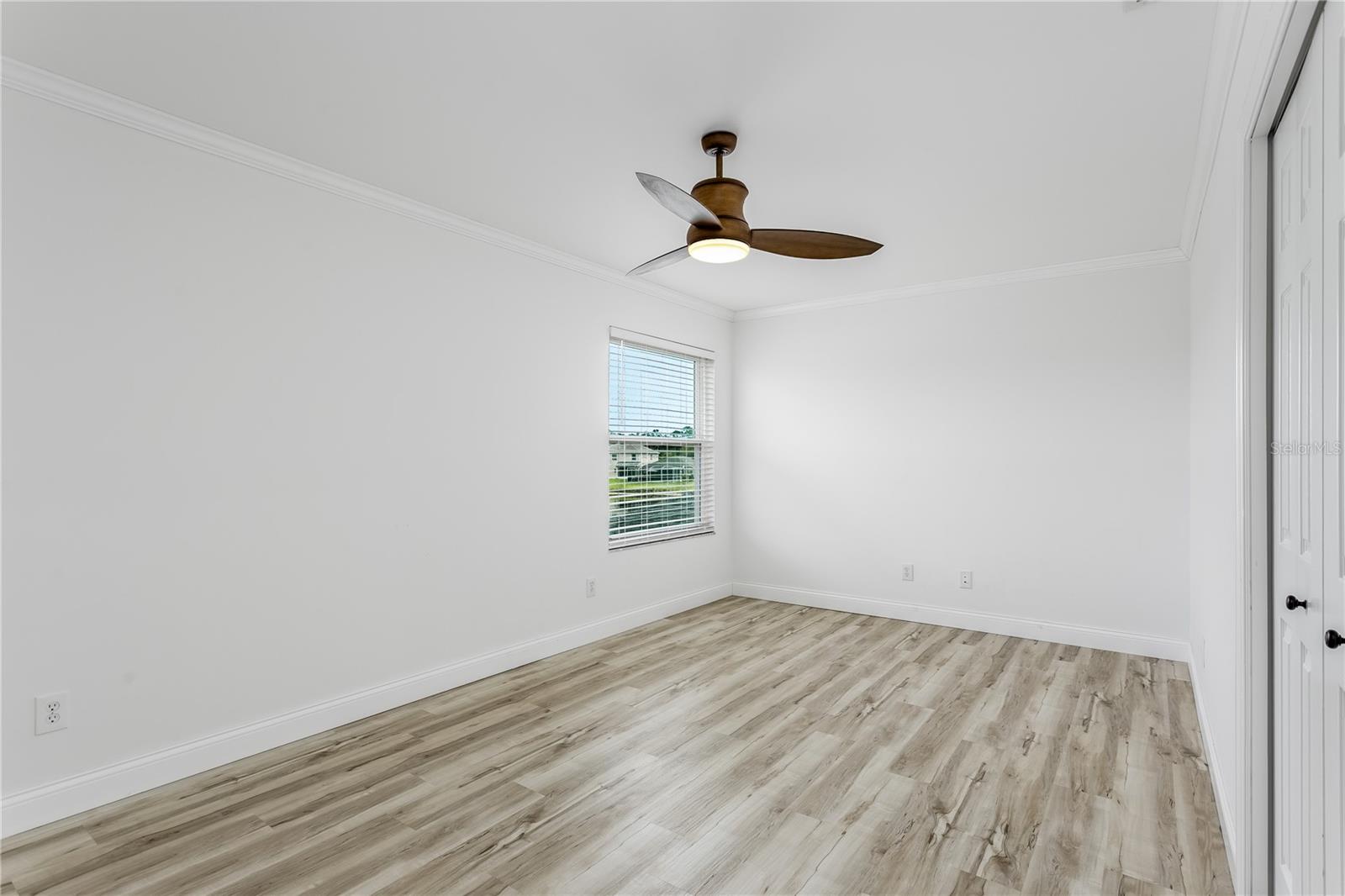 Image 19 of 37 For 8518 Tidal Bay Lane