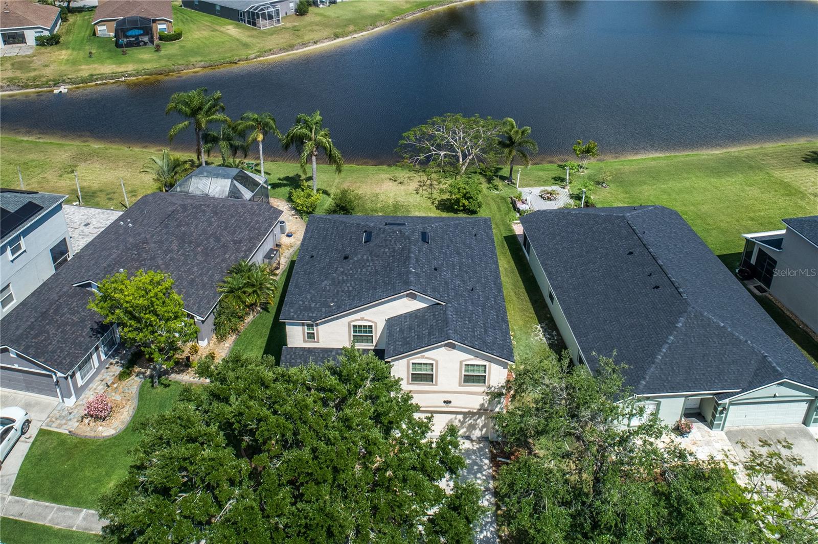 Image 29 of 37 For 8518 Tidal Bay Lane