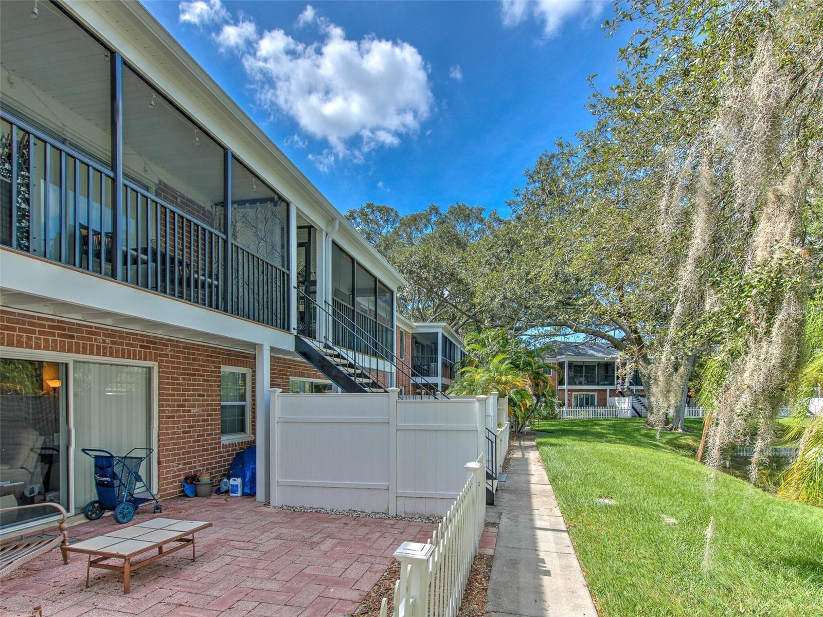 Image 18 of 56 For 13759 Orange Sunset Drive 201