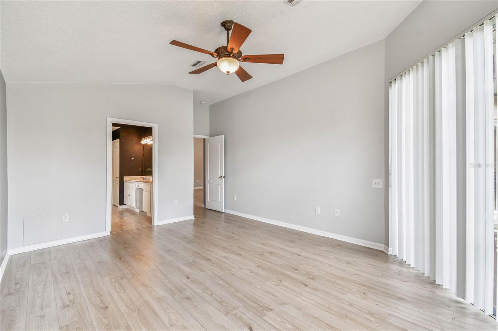 Image 16 of 38 For 5328 War Admiral Drive