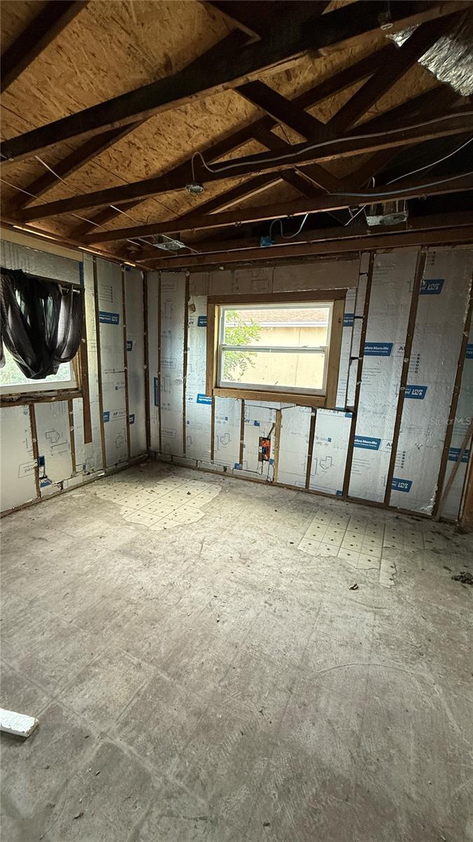 Image 5 of 16 For 2181 22nd Way Sw