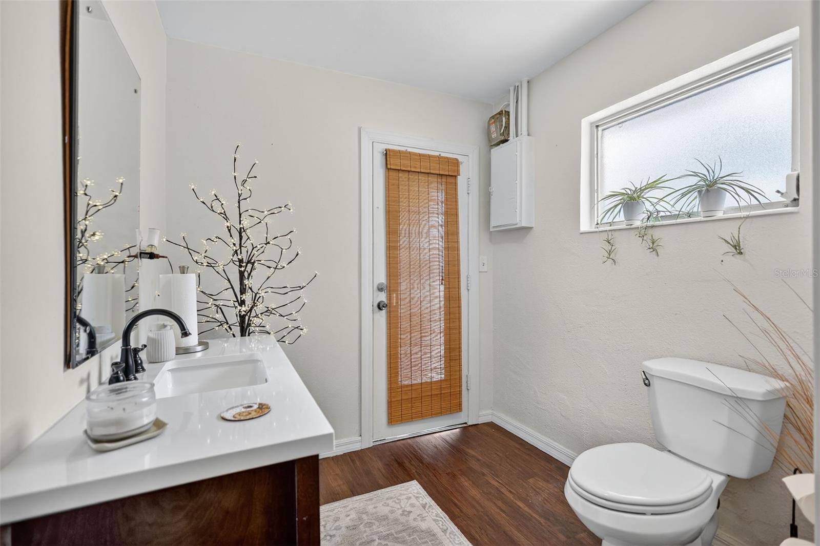 Image 18 of 42 For 4805 22nd Street W