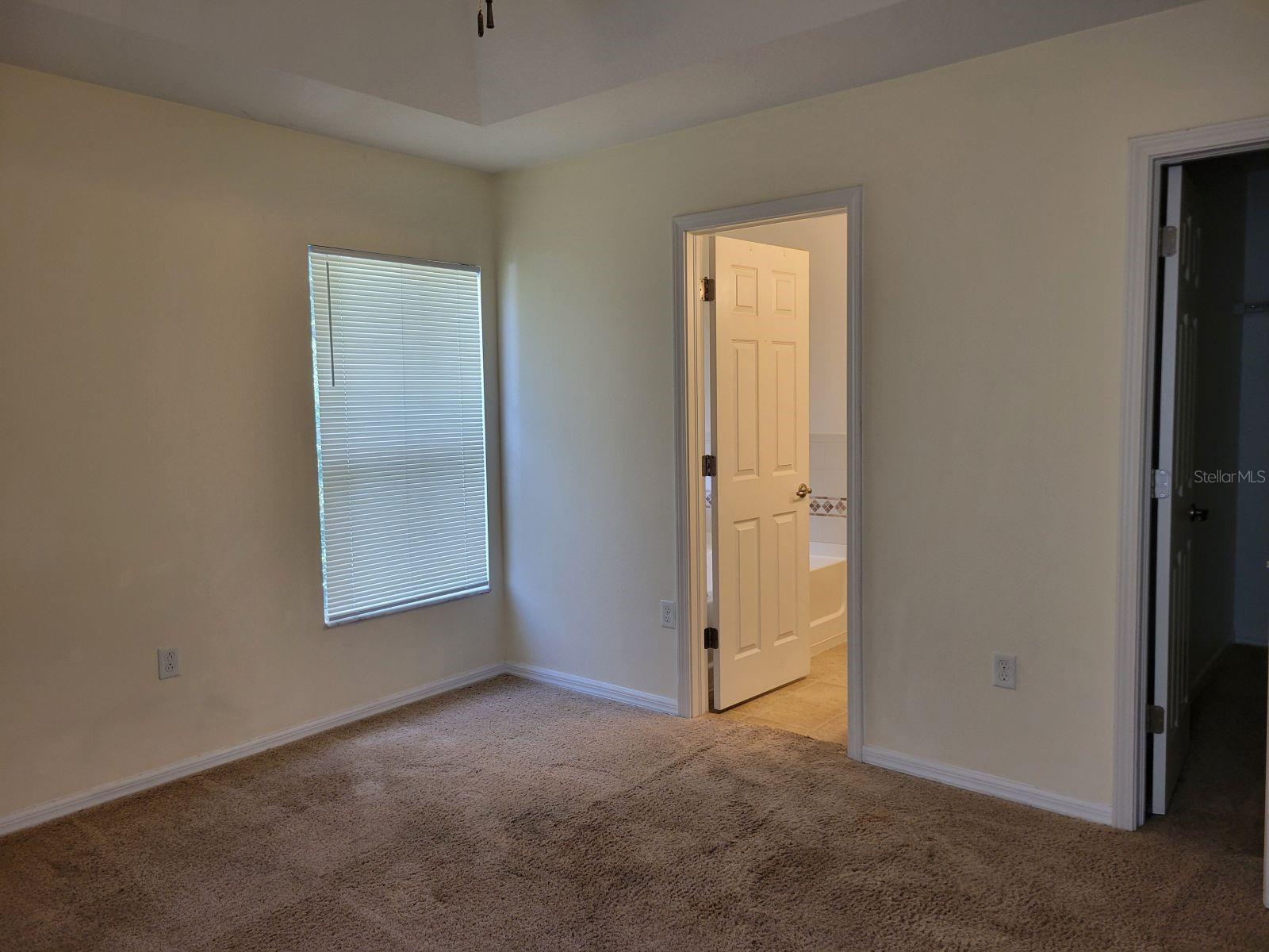 Image 16 of 28 For 4527 Limerick Drive
