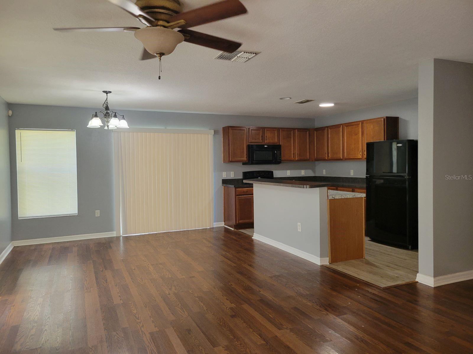 Image 3 of 28 For 4527 Limerick Drive