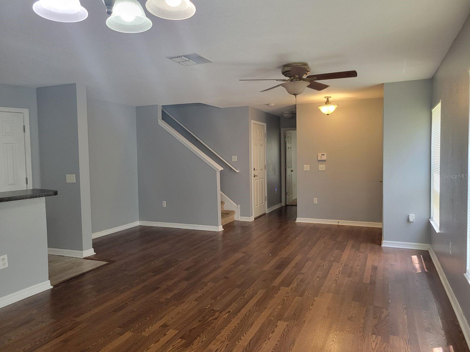 Image 4 of 28 For 4527 Limerick Drive