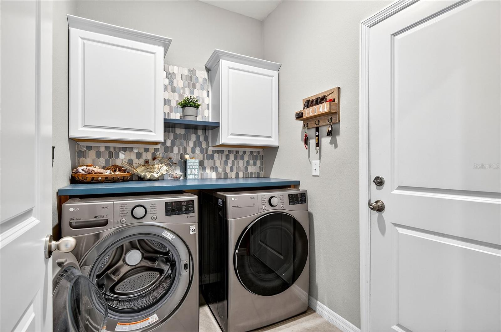 Listing photo id 29 for 8382 Bower Bass Circle