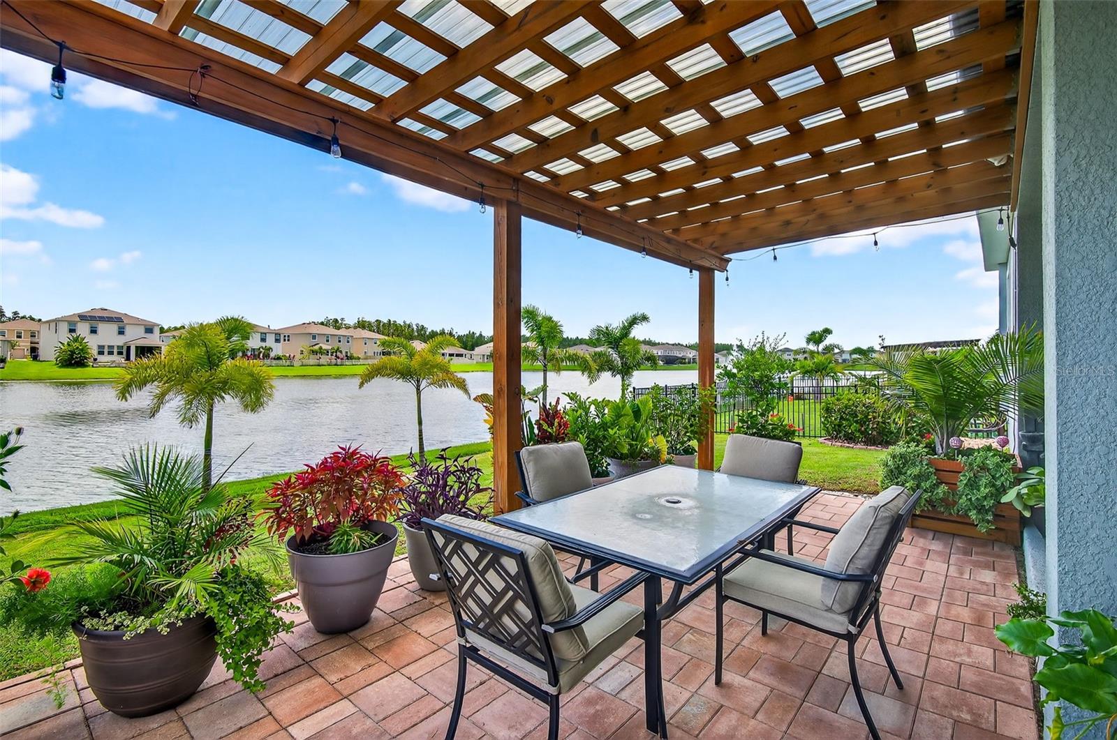 Listing photo id 32 for 8382 Bower Bass Circle